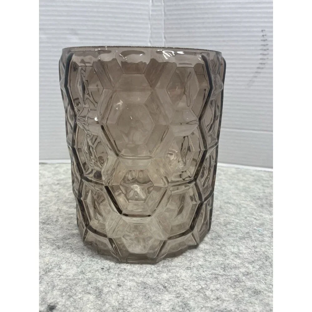 Round Honeycomb Pattern Glass Vase 7